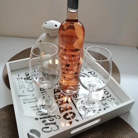 アパート Nona Angela-valun *