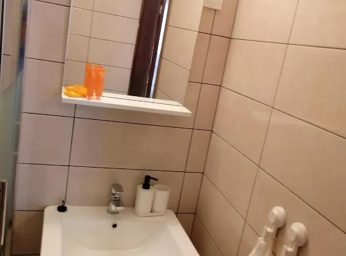 Nona Angela-valun 公寓 茨雷斯