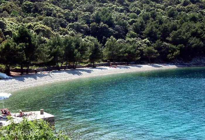 Nona Angela-valun Cres