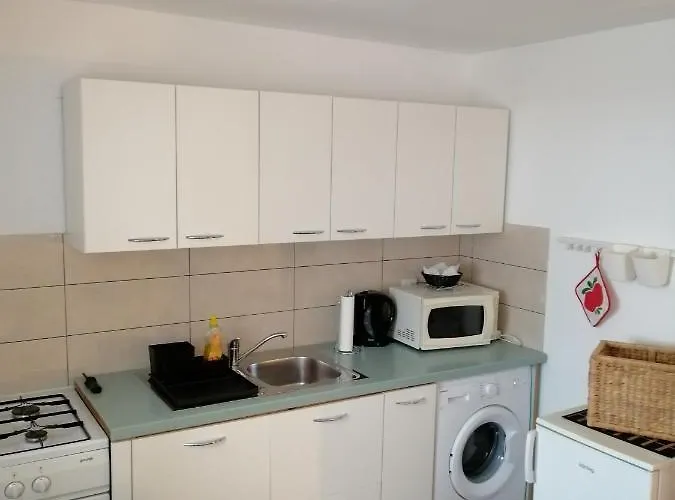 Nona Angela-valun * Црес